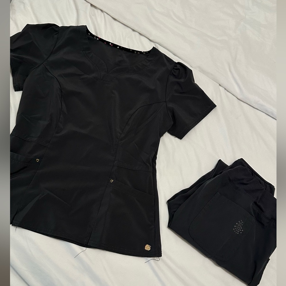 Dark gray women’s scrubs